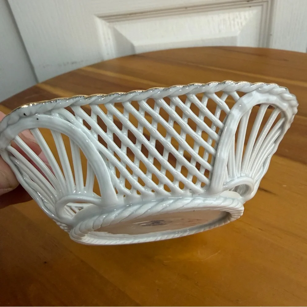 Cluj-Napoca Romanian porcelain‎ lattice dish